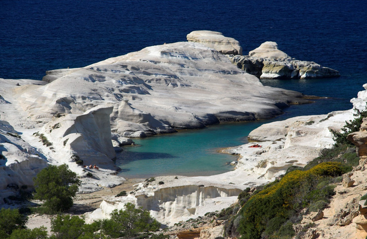 sarakiniko_milos2