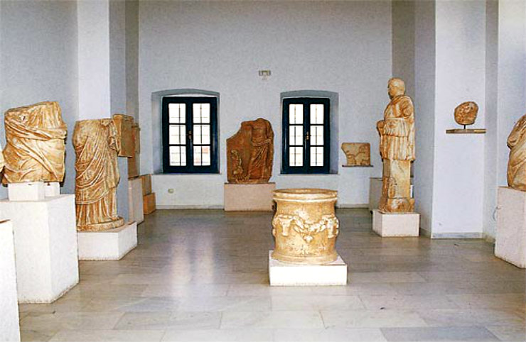 archaeological museum milos